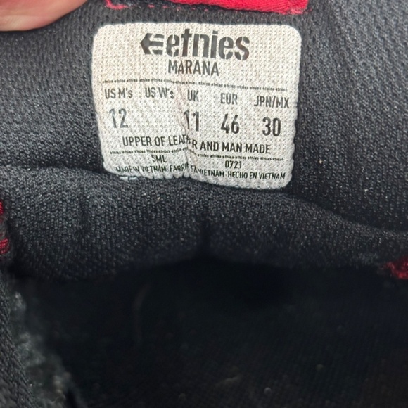 Etnies Marana Skate Shoes Mens 12 Red Skateboard Punk Emo Goth Y2K - Picture 8 of 8